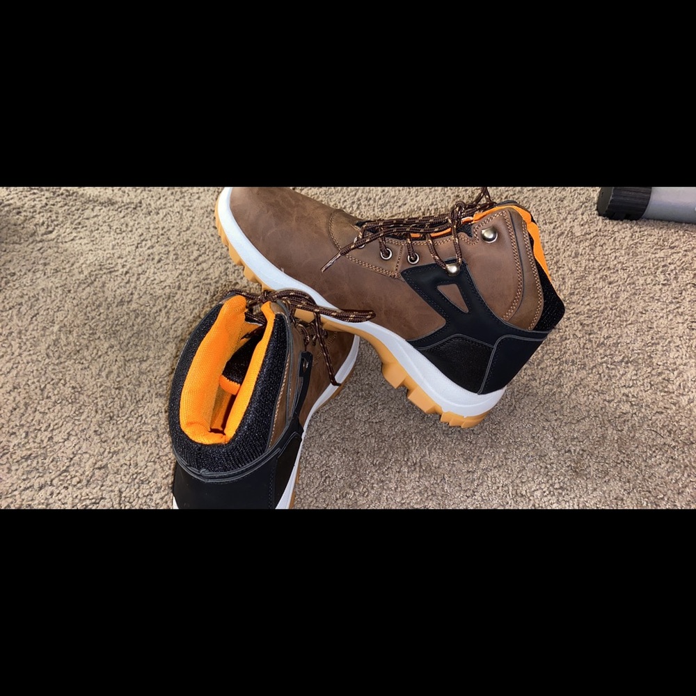 Avalanche Outdoor shoe